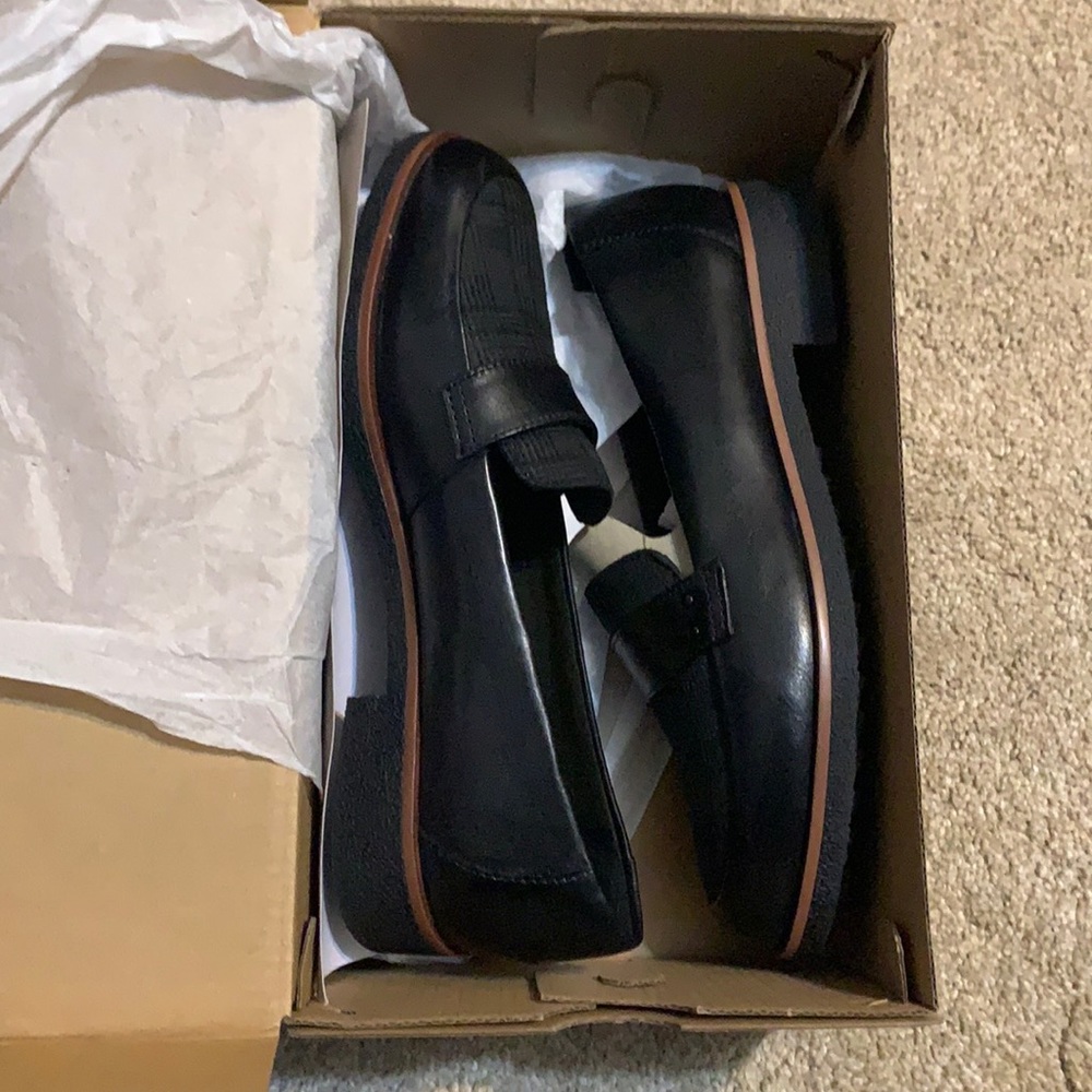 Clarks Griffin Sail Black Loafers